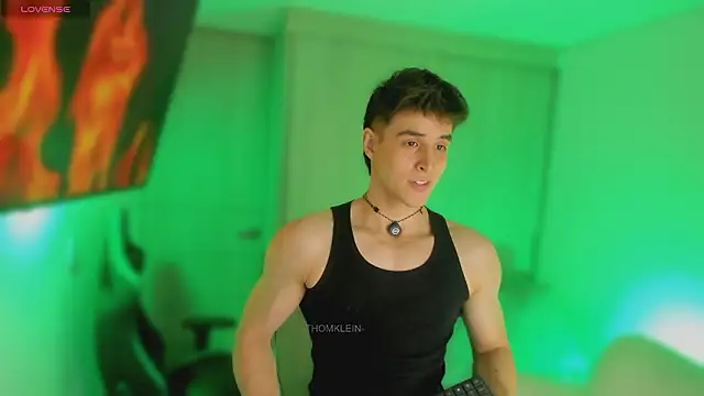 thomklein online show from March 11, 8:04 pm