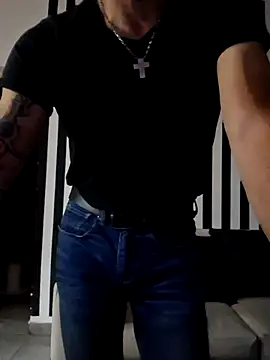 Snapshot of pretorianoo53 chatting on October 19, 3:40 am pretorianoo53 online show from October 19, 3:40 am