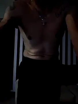 Snapshot of pretorianoo53 chatting on December 21, 4:30 am pretorianoo53 online show from December 21, 4:30 am