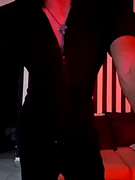 Snapshot of pretorianoo53 chatting on March 22, 4:16 am pretorianoo53 online show from March 22, 4:16 am