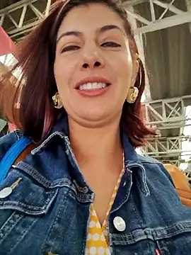 scarlett moore online show from November 17, 2:23 pm