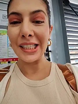 scarlett moore online show from November 26, 3:24 pm