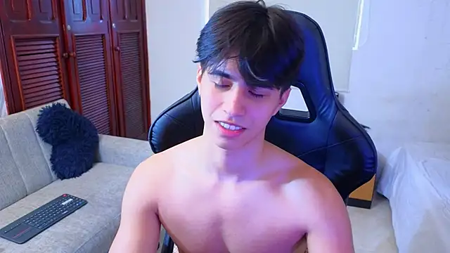 Snapshot of carl_dixon chatting on October 29, 1:13 pm carl dixon online show from October 29, 1:13 pm