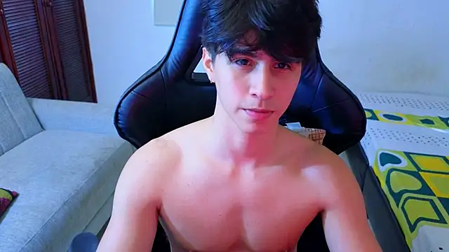 Snapshot of carl_dixon chatting on November 8, 7:56 pm carl dixon online show from November 8, 7:56 pm