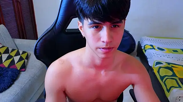 Snapshot of carl_dixon chatting on November 18, 5:06 pm carl dixon online show from November 18, 5:06 pm