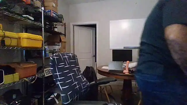 chainjulious online show from December 3, 10:29 pm