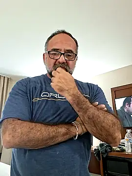 chainjulious online show from October 22, 11:04 pm