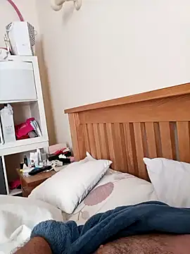 Snapshot of jonjoey123 chatting on January 9, 11:58 am jonjoey123 online show from January 9, 11:58 am