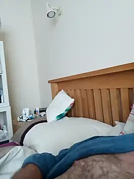 Snapshot of jonjoey123 chatting on February 28, 8:20 am jonjoey123 online show from February 28, 8:20 am