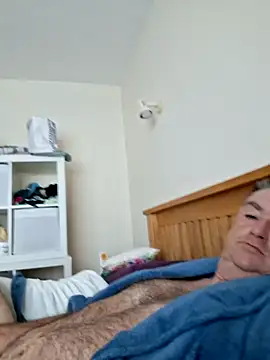 Snapshot of jonjoey123 chatting on October 24, 7:49 am jonjoey123 online show from October 24, 7:49 am