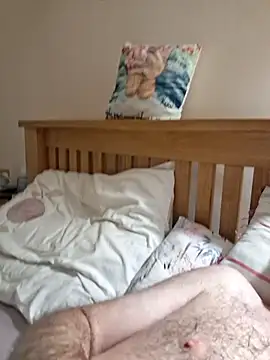 Snapshot of jonjoey123 chatting on December 5, 7:17 am jonjoey123 online show from December 5, 7:17 am