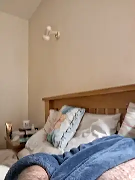 jonjoey123 online show from February 13, 7:15 am