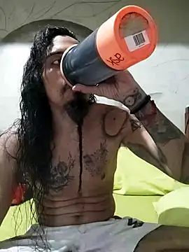 Snapshot of iirgastam3 chatting on December 13, 11:32 pm iirgastam3 online show from December 13, 11:32 pm