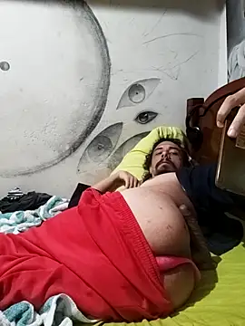 Snapshot of iirgastam3 chatting on December 17, 10:49 pm iirgastam3 online show from December 17, 10:49 pm