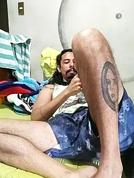 Snapshot of iirgastam3 chatting on December 20, 8:38 pm iirgastam3 online show from December 20, 8:38 pm