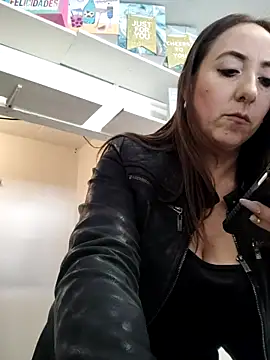 Snapshot of Mia_Novikov chatting on November 20, 9:03 pm Mia Novikov online show from November 20, 9:03 pm