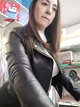 Mia Novikov online show from January 16, 6:23 pm