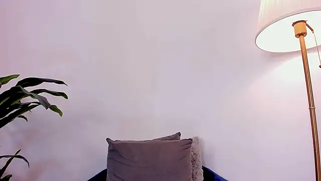 sweet karinpaz777 online show from August 3, 9:40 pm