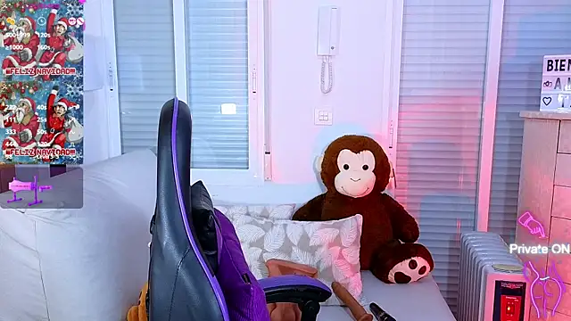 Snapshot of Tawny_cox chatting on December 24, 10:44 am Tawny cox online show from December 24, 10:44 am