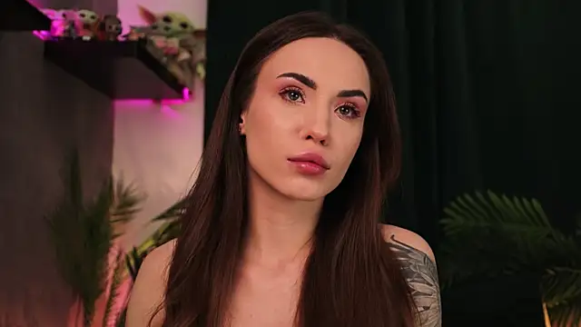 BabyYoda- online show from January 23, 1:24 pm