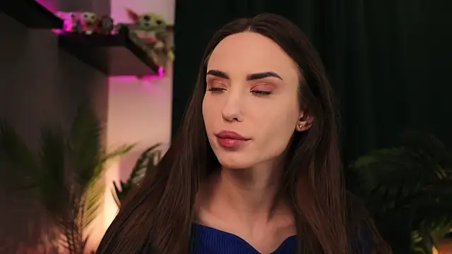 BabyYoda- online show from March 7, 10:02 am