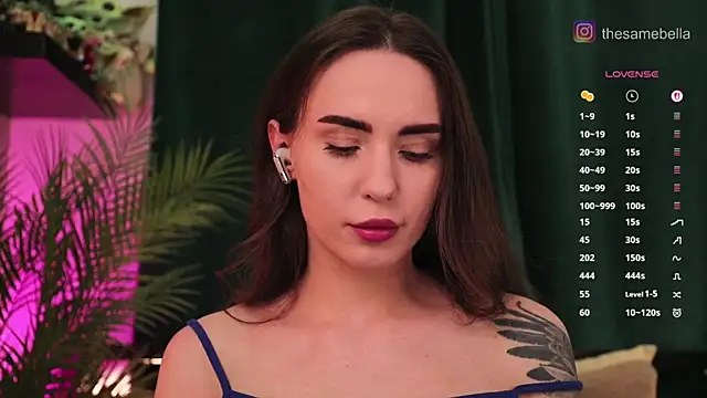 BabyYoda- online show from February 19, 9:22 pm