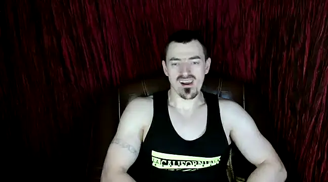 Snapshot of ConanJones chatting on December 3, 3:00 pm ConanJones online show from December 3, 3:00 pm