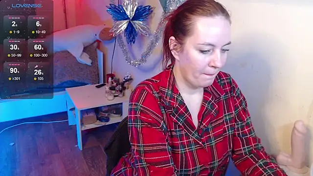Snapshot of _miss_ella_ chatting on January 14, 10:55 pm miss ella online show from January 14, 10:55 pm