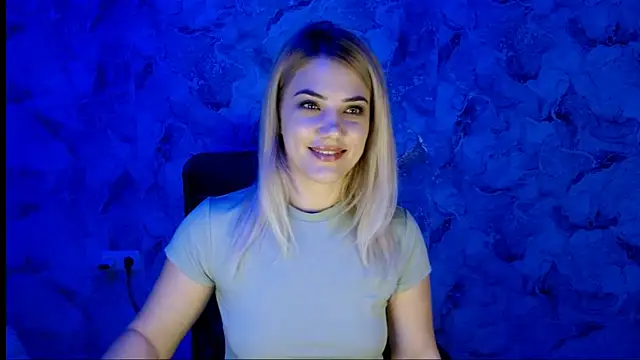 Snapshot of nika_gold1 chatting on November 30, 1:26 pm nika gold1 online show from November 30, 1:26 pm