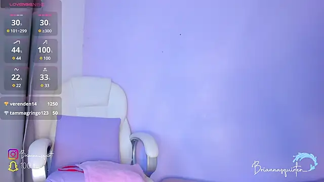 Snapshot of missbrianna chatting on February 24, 11:19 pm missbrianna online show from February 24, 11:19 pm