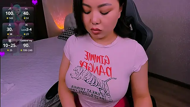 HinaJeen online show from December 5, 9:18 am