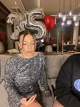 Snapshot of SexOnMyLvL chatting on December 8, 9:08 pm SexOnMyLvL online show from December 8, 9:08 pm