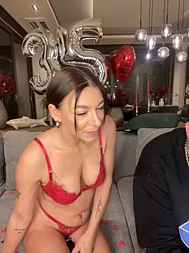 Snapshot of SexOnMyLvL chatting on December 10, 12:17 am SexOnMyLvL online show from December 10, 12:17 am