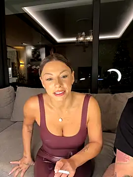 Snapshot of SexOnMyLvL chatting on November 15, 9:54 pm SexOnMyLvL online show from November 15, 9:54 pm