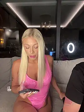 SexOnMyLvL online show from June 30, 8:32 pm