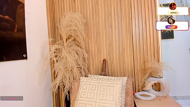 sofhiaa adaams online show from February 18, 10:50 pm