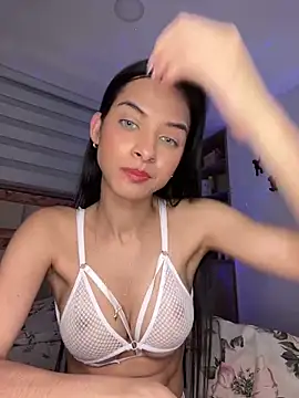 violetta-brown1 online show from December 15, 5:34 am