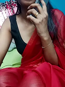 Snapshot of Triha_18 chatting on October 31, 4:46 am Triha 18 online show from October 31, 4:46 am