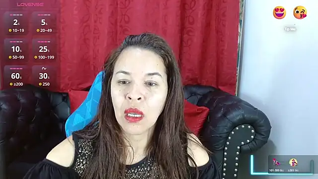 Snapshot of Lizeth_Bels chatting on July 14, 7:41 pm Lizeth Bels online show from July 14, 7:41 pm