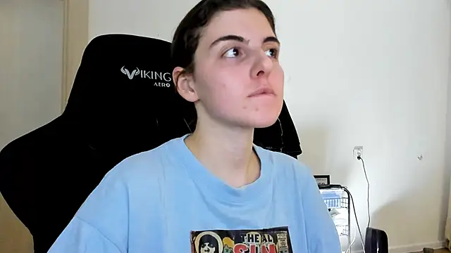 Snapshot of emmamurrr chatting on November 11, 4:07 pm emmamurrr online show from November 11, 4:07 pm