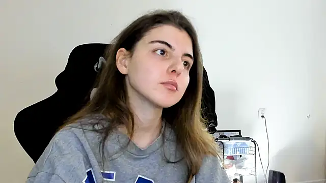 Snapshot of emmamurrr chatting on November 29, 12:08 pm emmamurrr online show from November 29, 12:08 pm