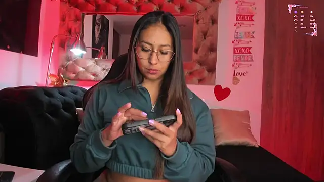 AmelyaMann online show from February 18, 11:28 am