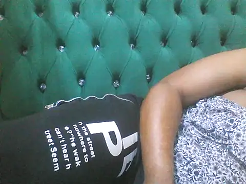 Sexy Riri online show from December 5, 1:14 am