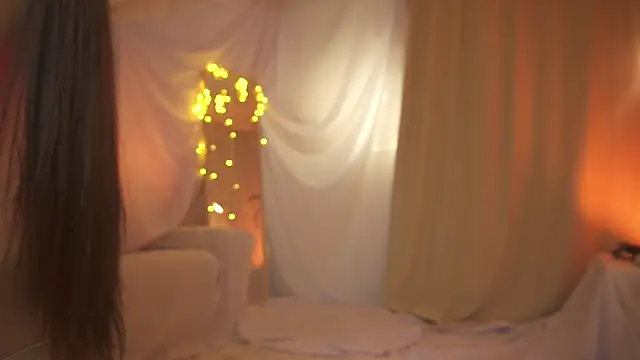 Snapshot of arizonasunrise chatting on March 12, 10:39 pm arizonasunrise online show from March 12, 10:39 pm