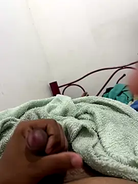 marcello2310 online show from November 3, 1:40 am