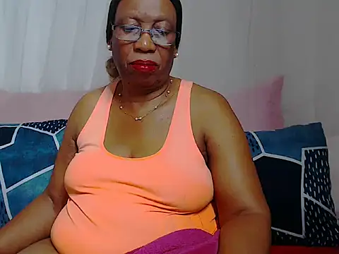 Freakyassnwildx online show from May 14, 9:27 am
