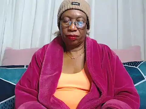Freakyassnwildx online show from May 20, 11:27 am