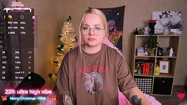 Snapshot of flower_sarah_ chatting on December 29, 12:12 pm flower sarah online show from December 29, 12:12 pm