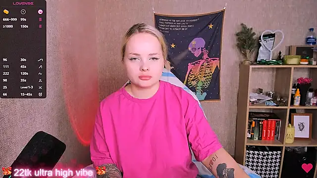 Snapshot of flower_sarah_ chatting on January 24, 12:10 pm flower sarah online show from January 24, 12:10 pm