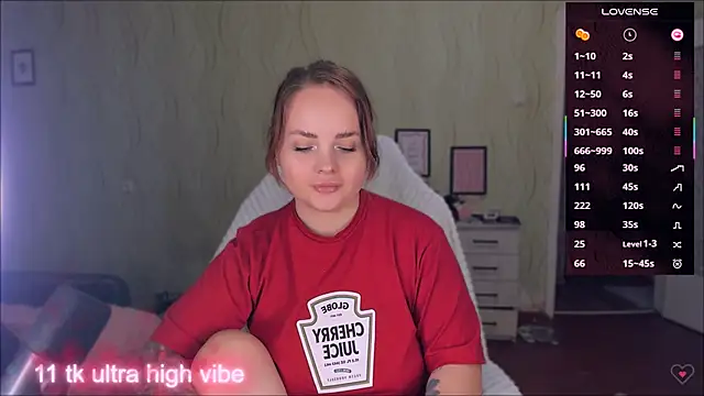 Snapshot of flower_sarah_ chatting on September 24, 10:24 pm flower sarah online show from September 24, 10:24 pm